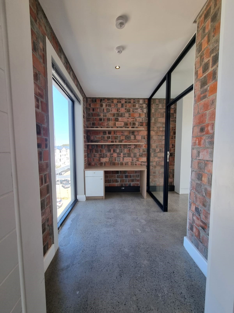 To Let 2 Bedroom Property for Rent in Paardevlei Western Cape